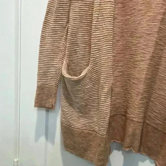 Madewell rose gold pink cardigan size XXS. In great condition! - Picture 3 of 6